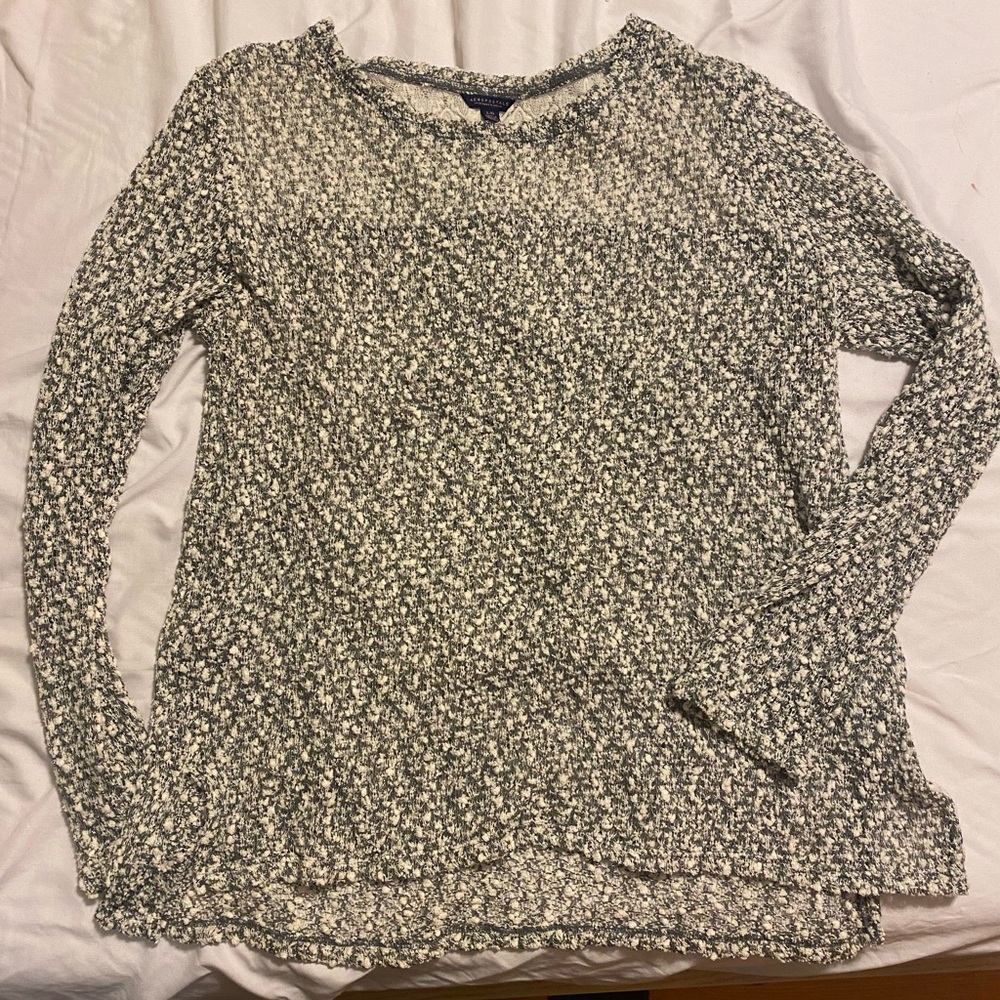 Aeropostale Sparkly Green and White Sweater